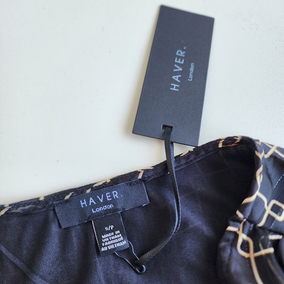 NWT Haver London Top Womens Black Beige Gold Flowy Puff Sleeve Smocked Waist S - Picture 10 of 15